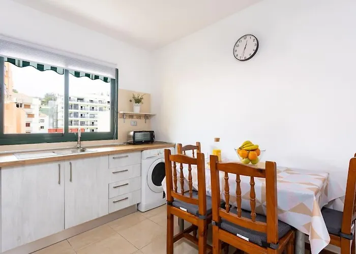 Apartament Amplio Bien Ubicado *