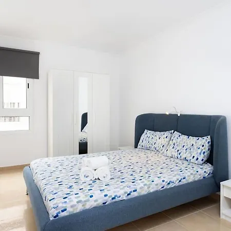 Amplio Bien Ubicado *