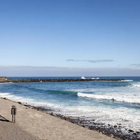 Amplio Bien Ubicado *